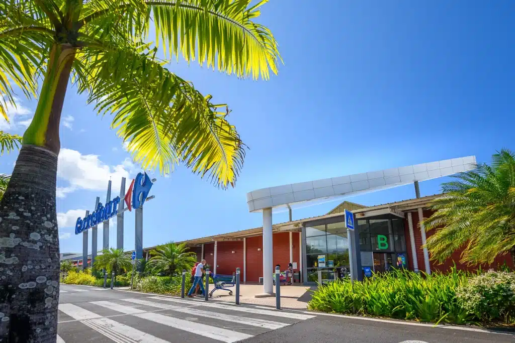 Carrefour Centre Est à Sainte Suzanne